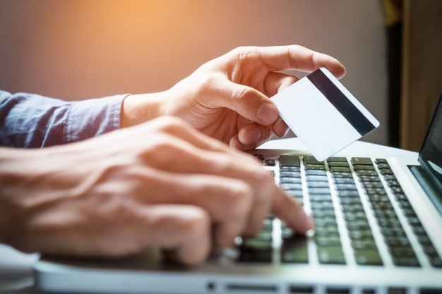 資質平庸怎么申辦信用卡？刷卡手續費